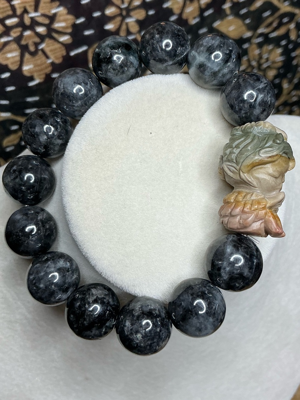 Wuji Jade with Worry-Free Fairy